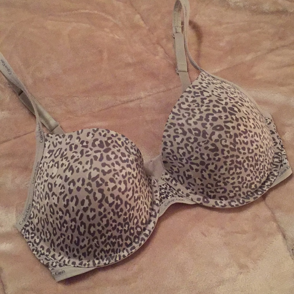 Calvin Klein grey leopard print bra 34D